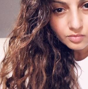 Meet your Posher, Monique